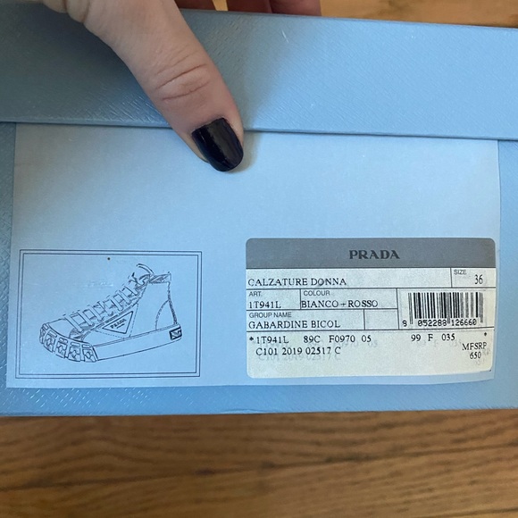 Like new - Prada high top sneakers - Picture 3 of 4